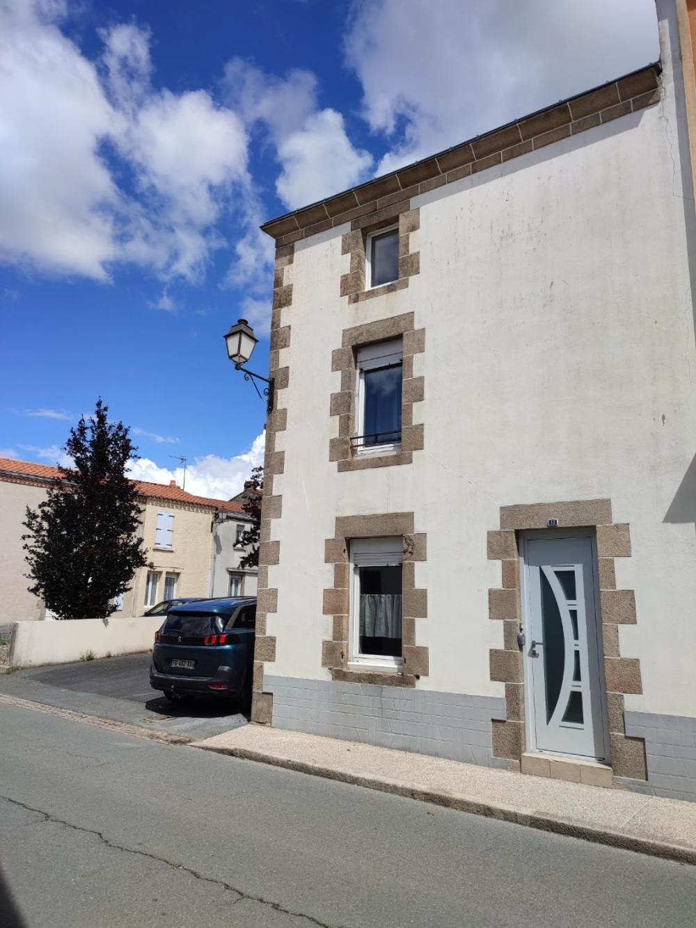 Logis Des Chouans Apartment Les Landes-Genusson ภายนอก รูปภาพ